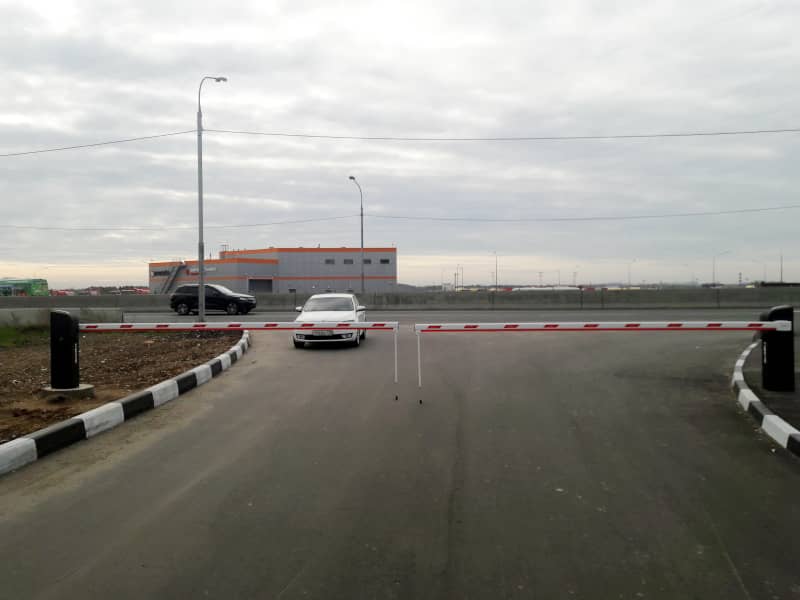Шлагбаум DoorHan в Москве с установкой