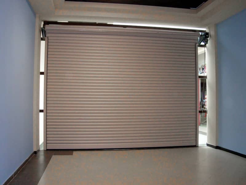 Роллетные ворота DoorHan в Москве с установкой