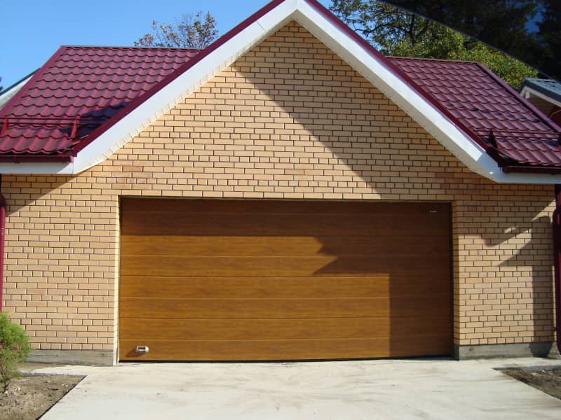 Секционные ворота DoorHan в Москве с установкой